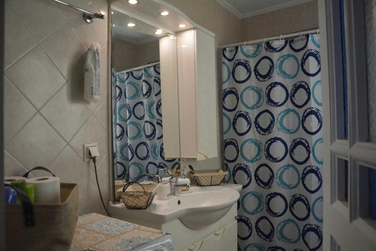 Laval Apartment Mantouki المظهر الخارجي الصورة